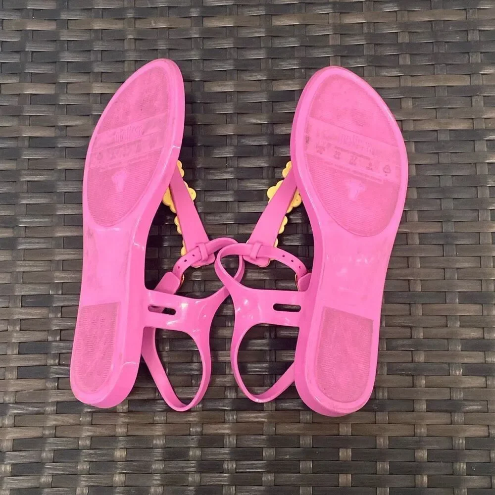 Melissa solar, spring sandals, with Daisy flowers women’s size 8